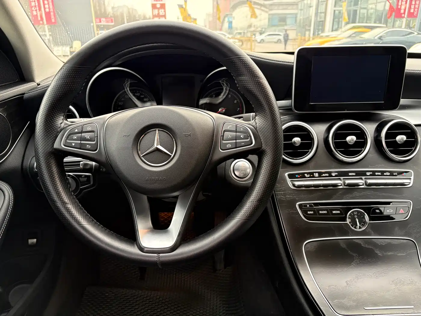 Mercedes-Benz C-Class 2018 C 200 L Sport Edition фото 15