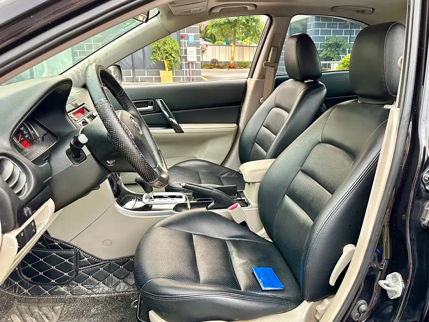 Фото 4 - Mazda 6