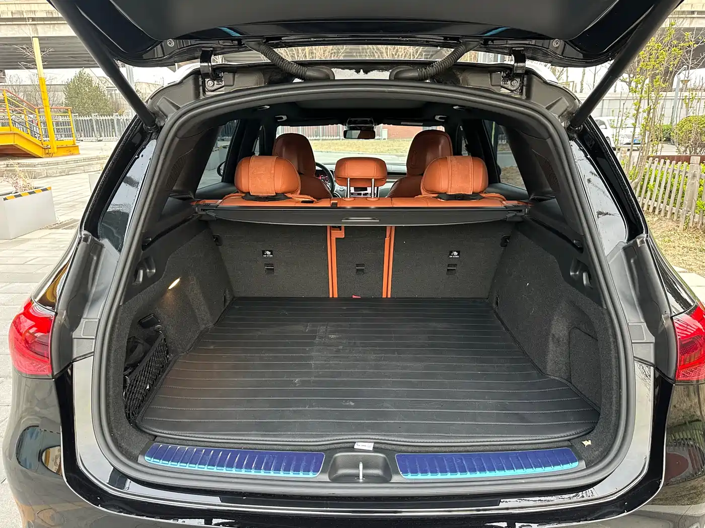 Mercedes-Benz GLC 2024 GLC 260 L 4MATIC Dynamic 5-seater фото 10