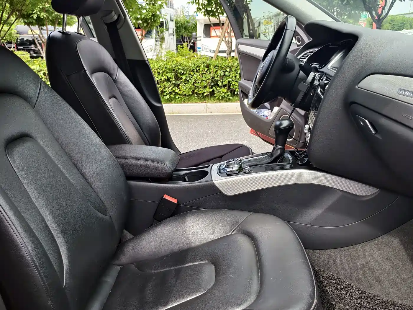 Audi A4 (Import) 2014 2013 40 TFSI allroad quattro Luxury