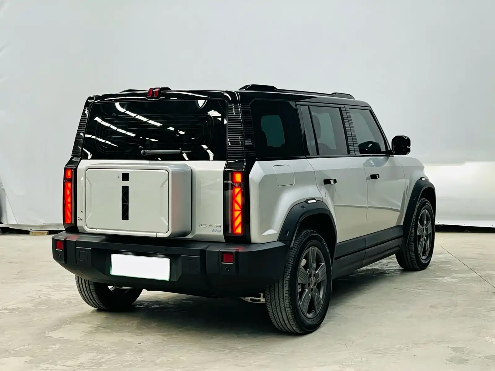 Фото 6 - iCAR 03