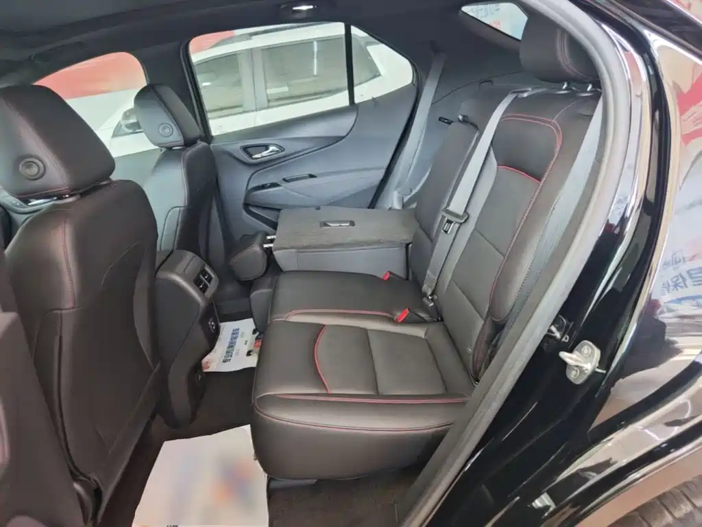 Chevrolet Equinox 2023 2022 Mild Hybrid 550T RS 4WD Intelligent Defense Edition