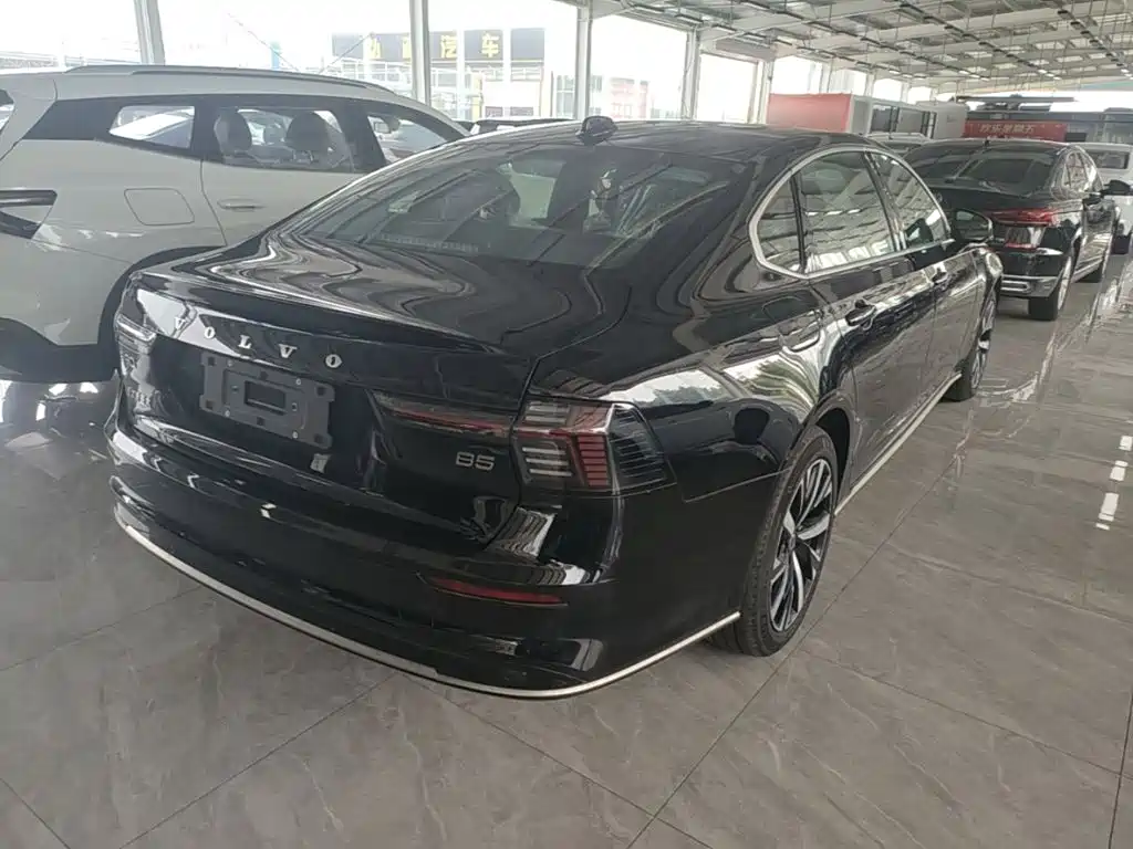 Volvo S90 2026 2026 B5 Zhiyi Luxury Edition