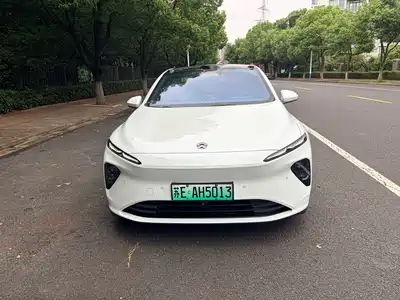 NIO ET7