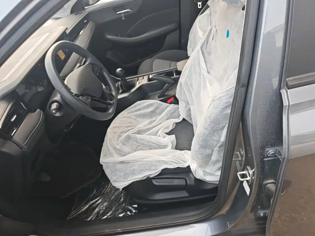 Roewe i5 2026 2023 1.5L Manual Comfort Edition