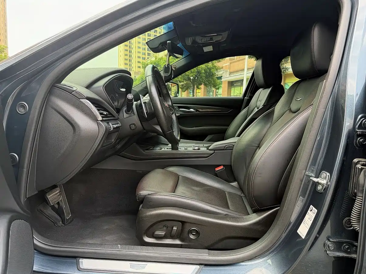 Cadillac CT5 2020 2020 Facelift 28T Platinum Sport Edition