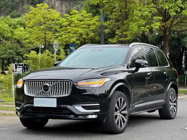 Volvo XC90 2019