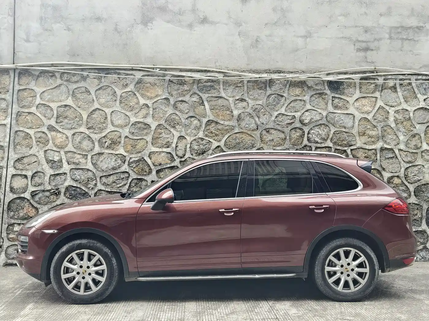Porsche Cayenne 2011 Cayenne S 4.8L фото 2