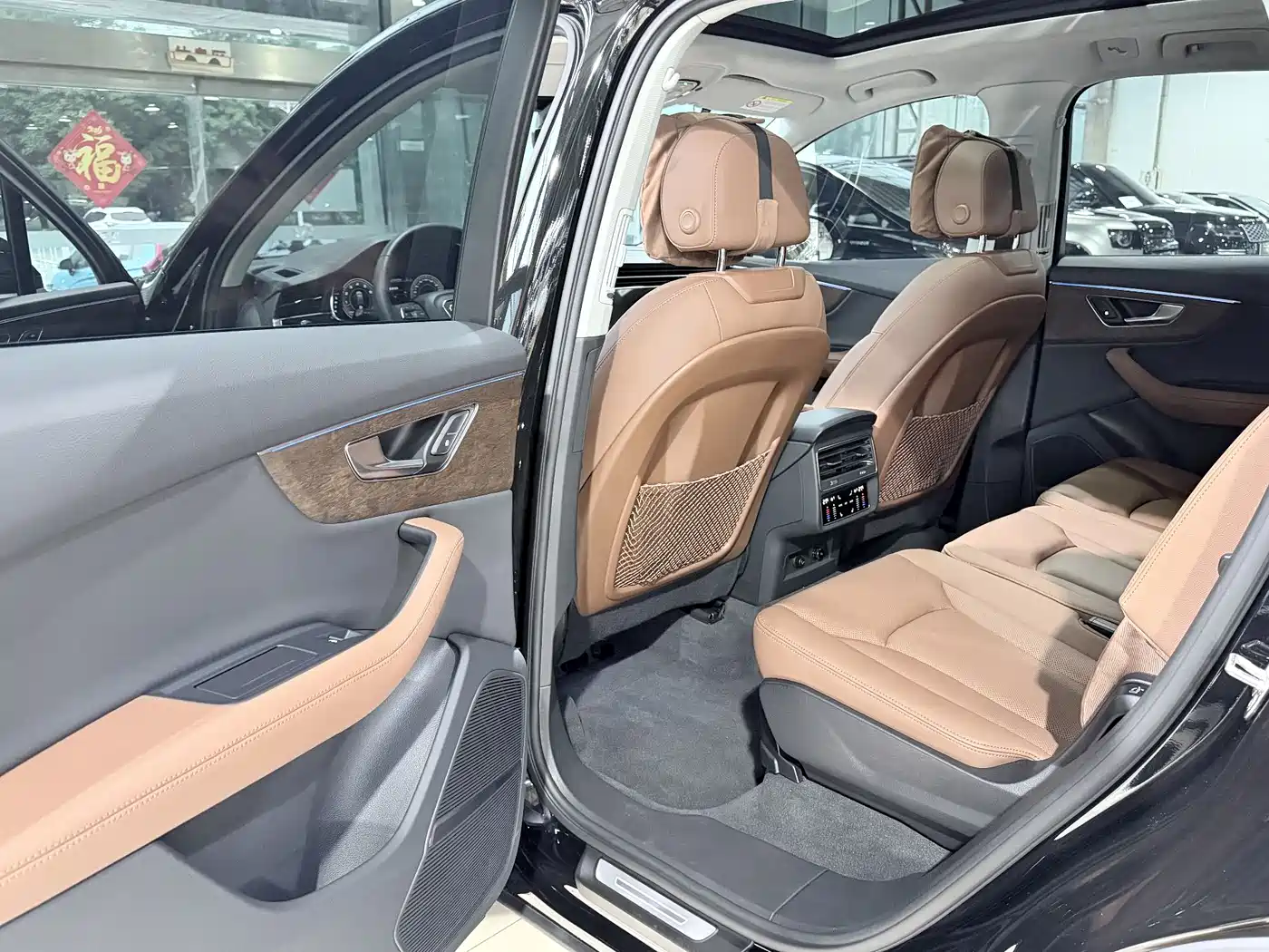 Audi Q7 2023 55 TFSI quattro S line Sport фото 9