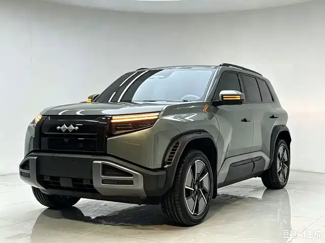 Fang Cheng Bao Titanium 3 2025