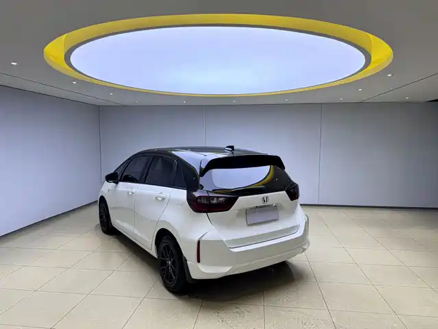 Honda Fit 2021 1.5L CVT Trend Edition — фото 4