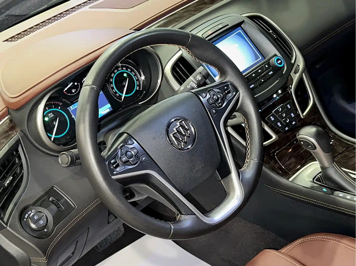 Buick LaCrosse 2013 2.4L SIDI Elite Comfort фото 9