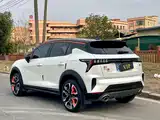 Фото 9 - Lynk & Co 06
