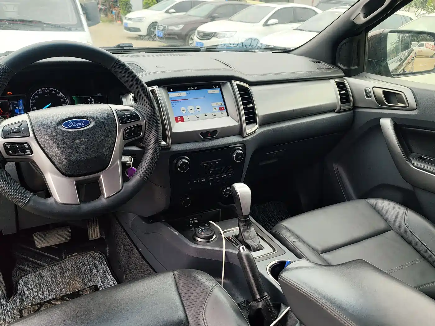 Ford Everest 2017 2016 2.0T Gasoline Automatic 4WD Luxury Edition