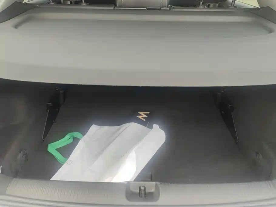 Audi Q2L e-tron 2022 2022 Q2L e-tron Pure Electric Intelligent