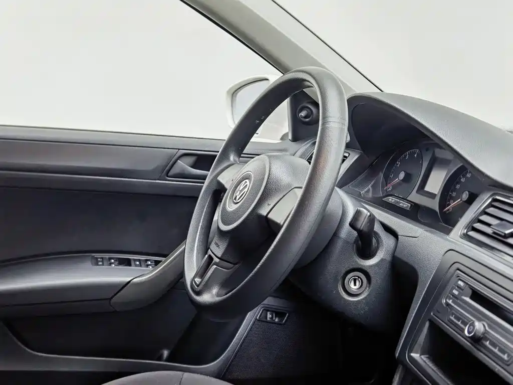 صورة 22 - Volkswagen Santana
