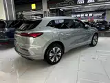 Фото 22 - Buick E5