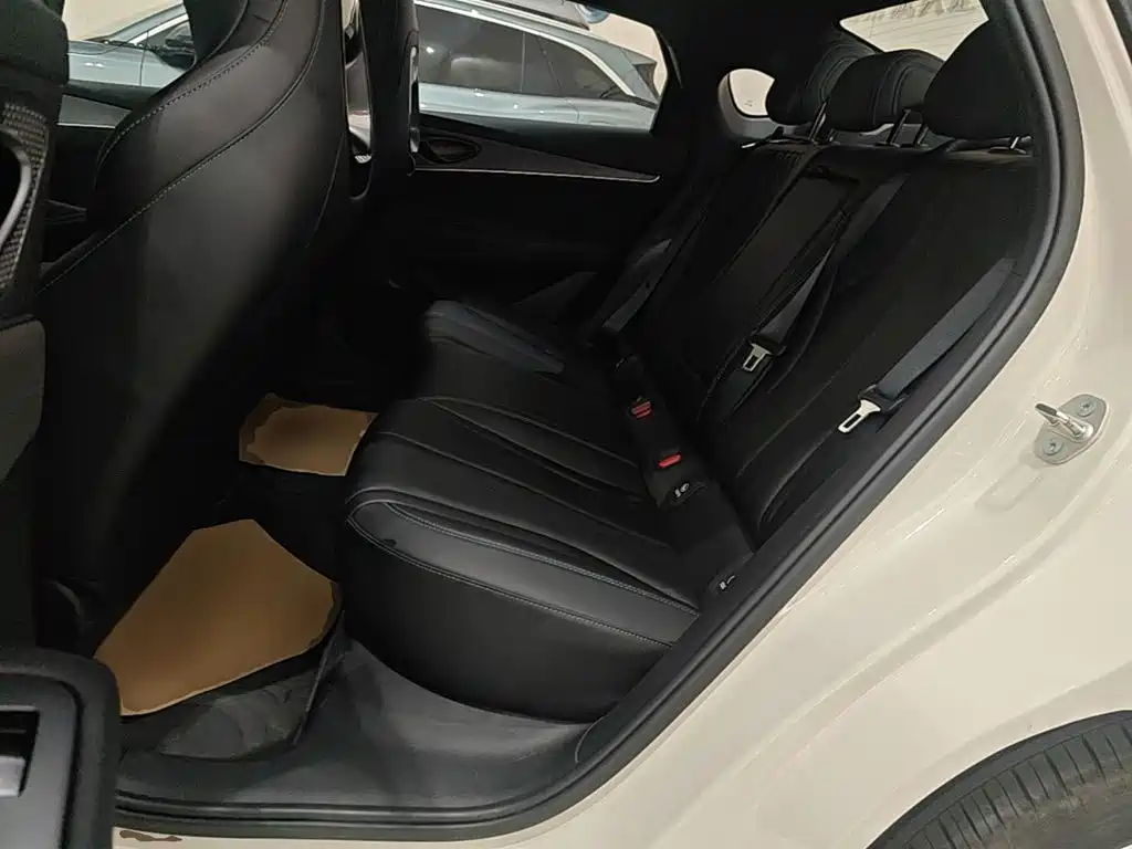 BYD Seal 06 New Energy 2025 2025 DM-i Smart Drive Edition 120KM Luxury