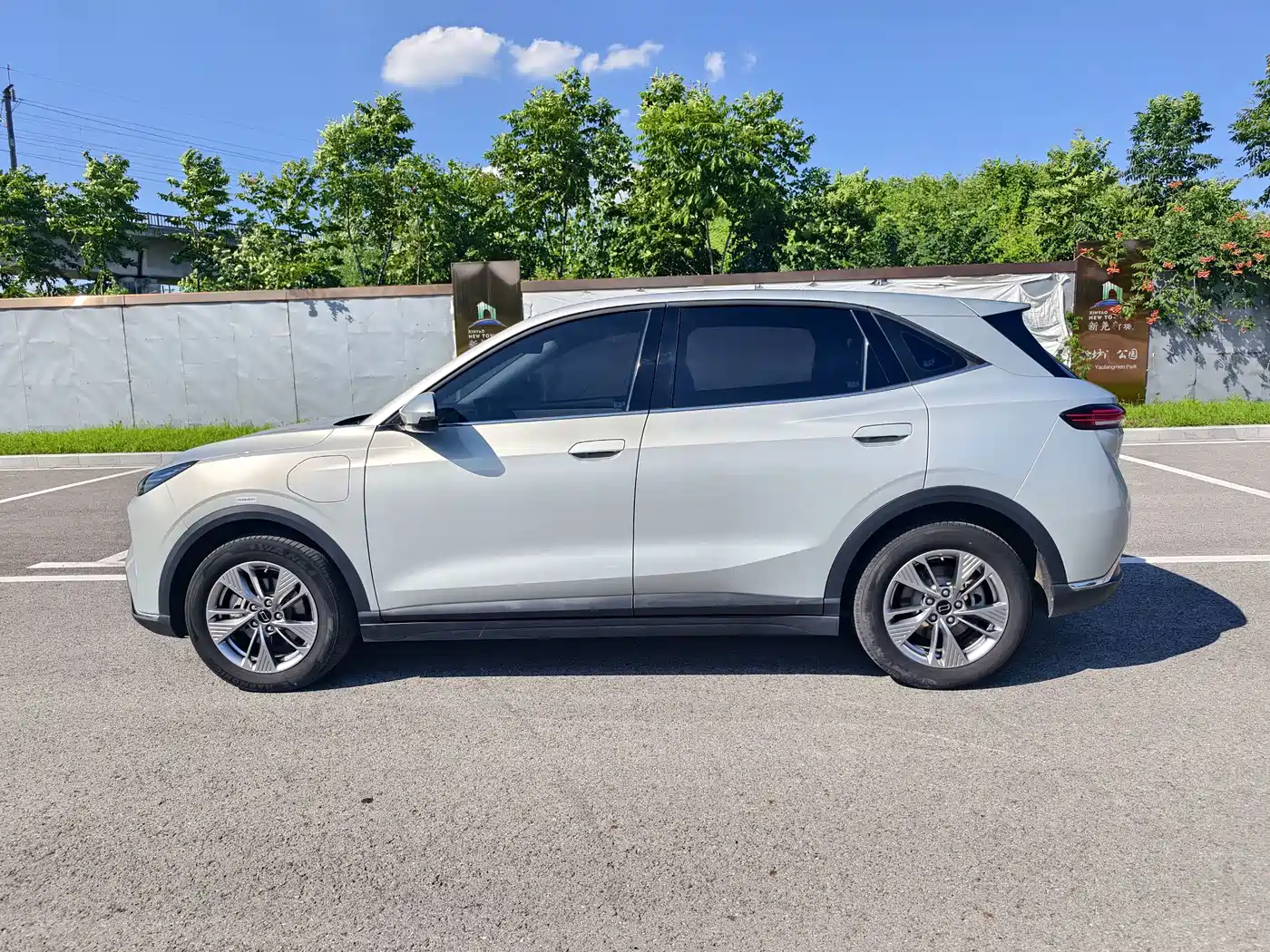 Besturn Yueyi 03 2025 2025 Model 565km Enjoy Edition