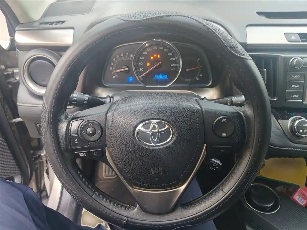 Toyota RAV4 Rongfang 2013 2.0L CVT 4WD Pioneer фото 7