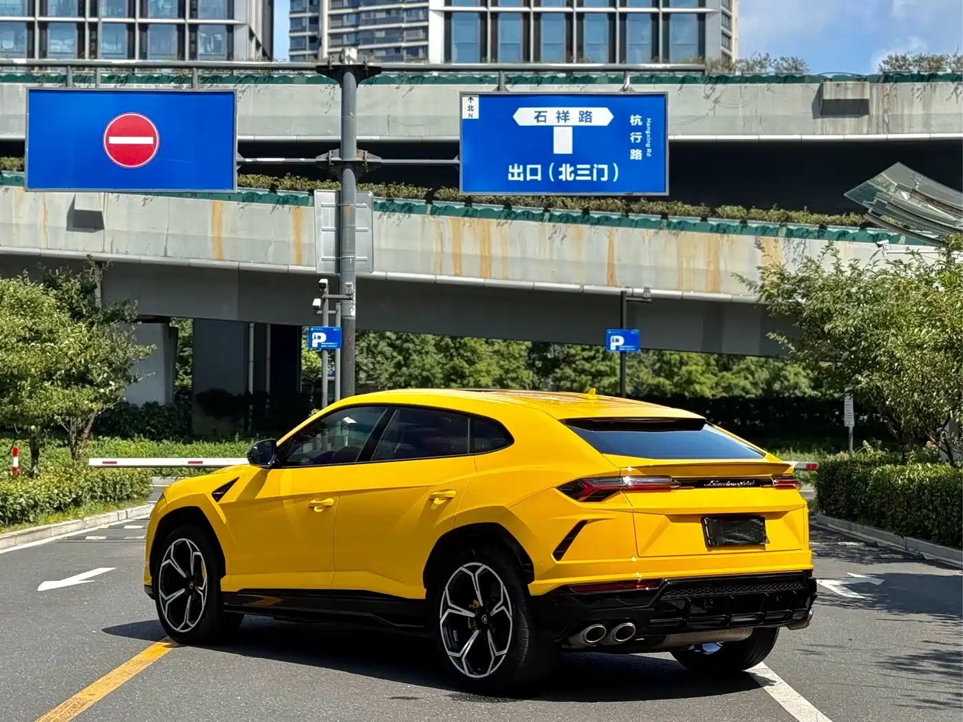 Lamborghini Urus 2023 2021 4.0T V8