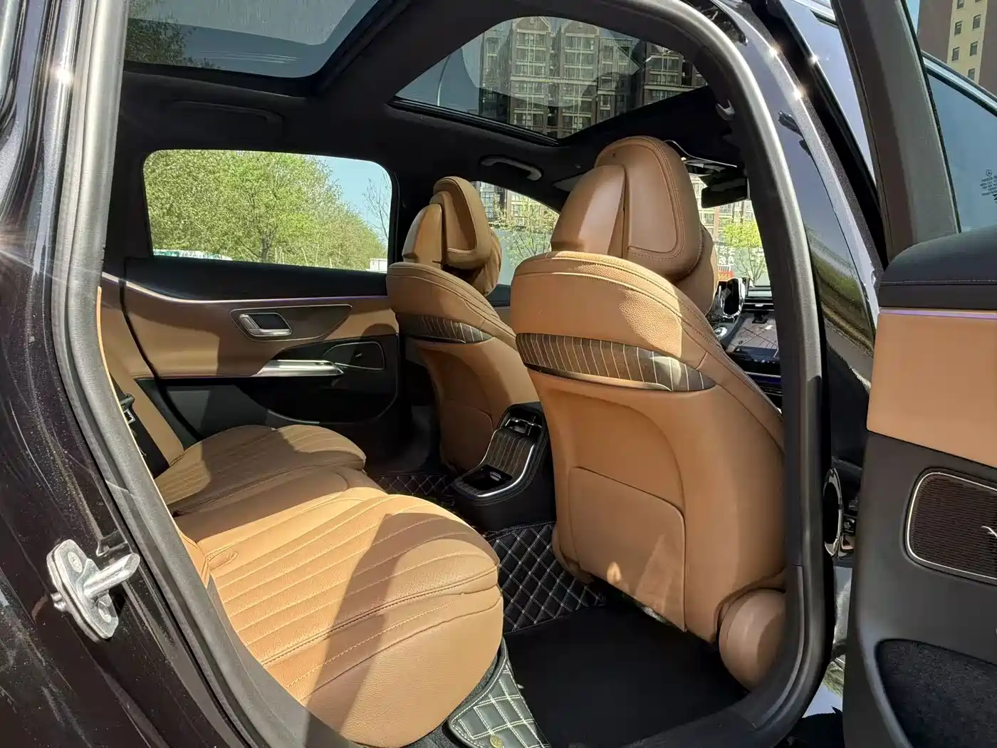 Mercedes-Benz E-Class New Energy 2025 2024 E 350 e L Plug-in Hybrid Sedan