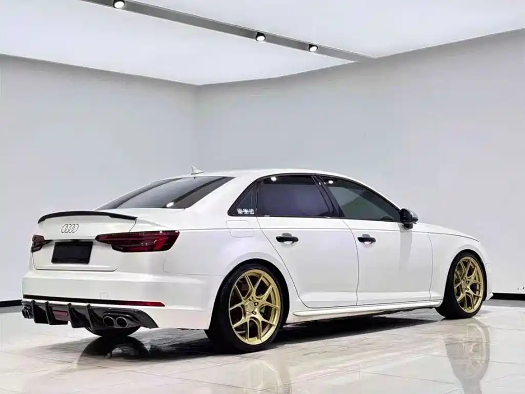 Audi A4L 2017 40 TFSI Progressive фото 8
