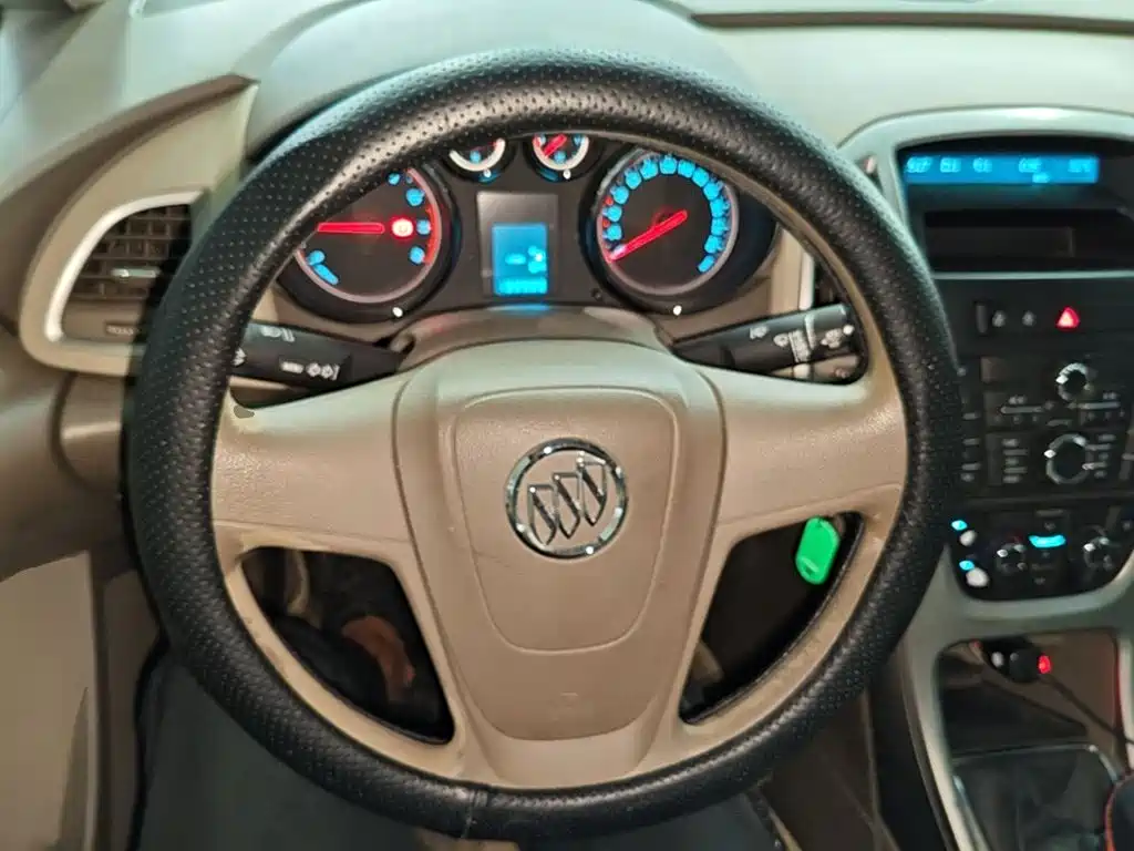 Фото 11 - Buick Excelle
