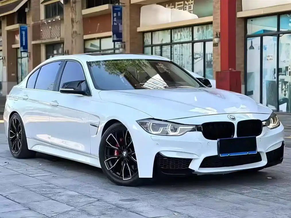 BMW 3 Series 2015 320Li Fashion фото 3