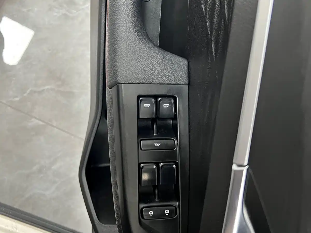 Geely Vision X3 2021 2021 PRO 1.5L CVT Premium
