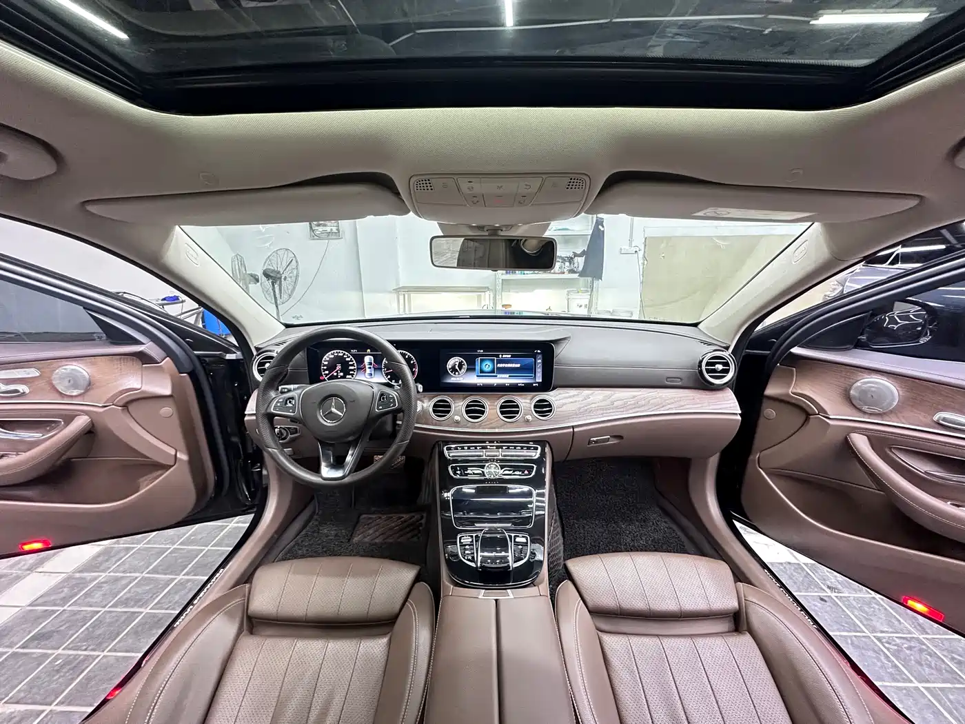 Mercedes-Benz E-Class 2017 E 200 L 4MATIC фото 7