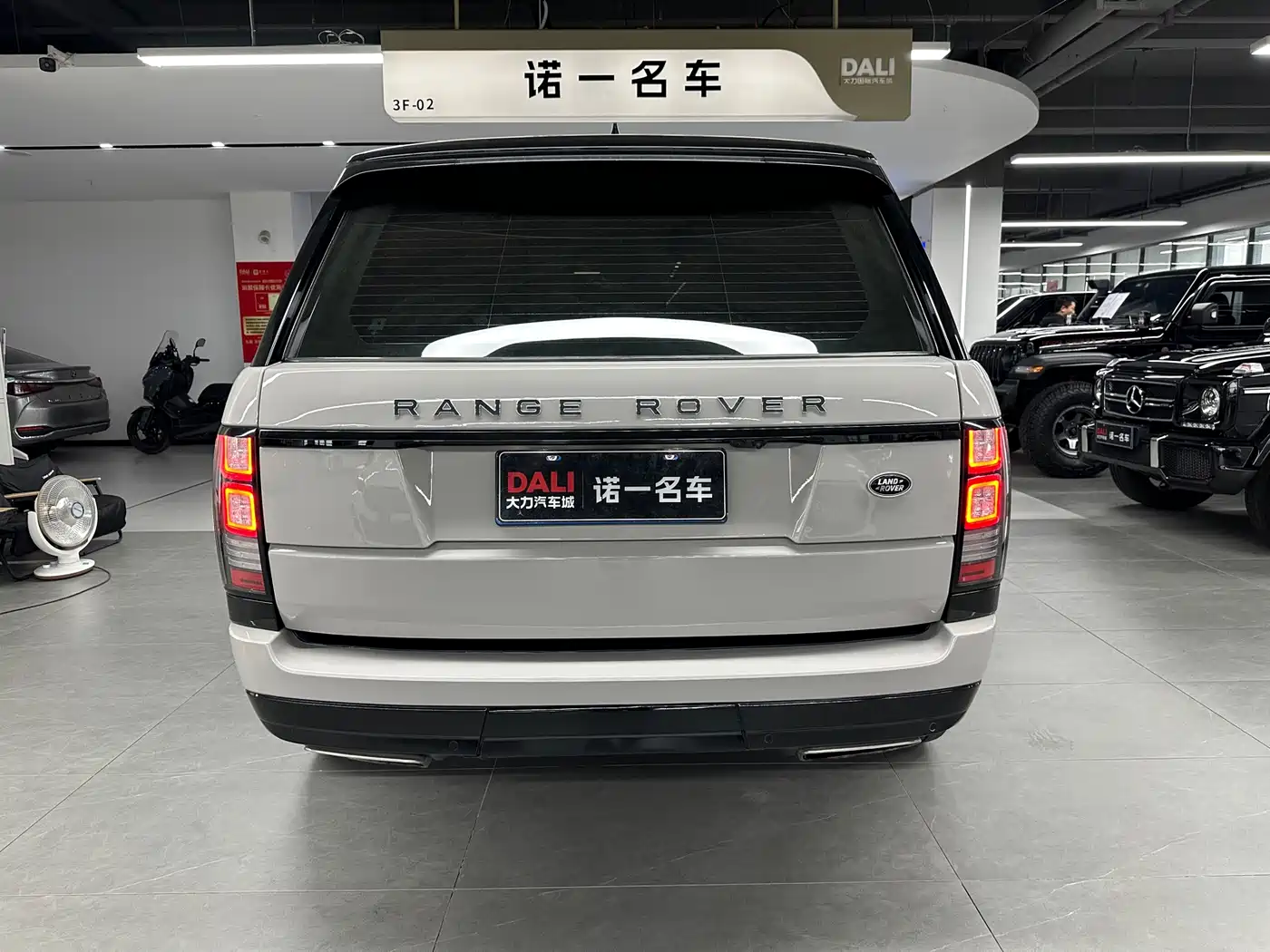 Land Rover Range Rover 2017 3.0 SC V6 Vogue фото 5