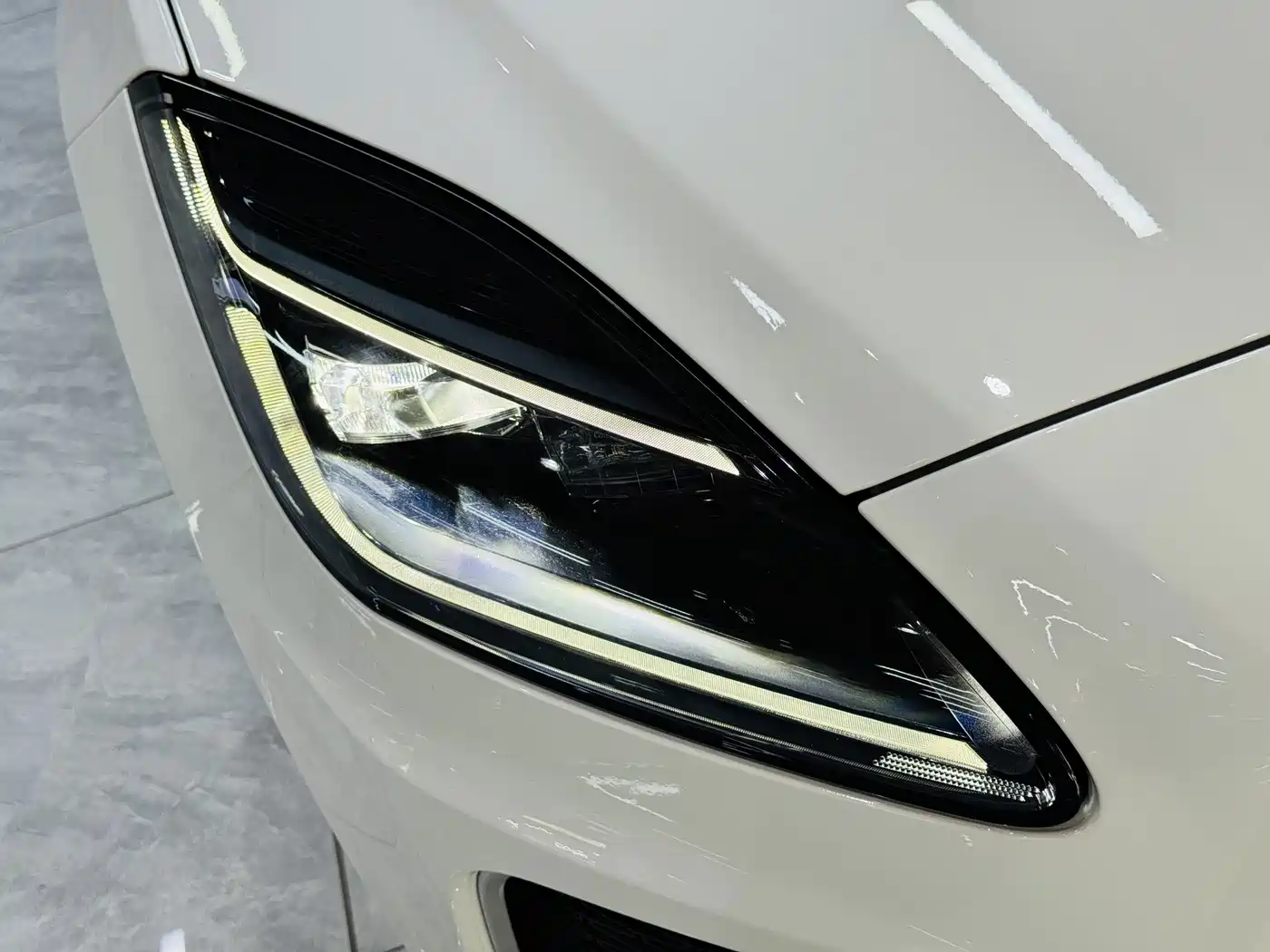 Jaguar E-PACE 2024 2024 Progressive Sport Edition R-DYNAMIC S