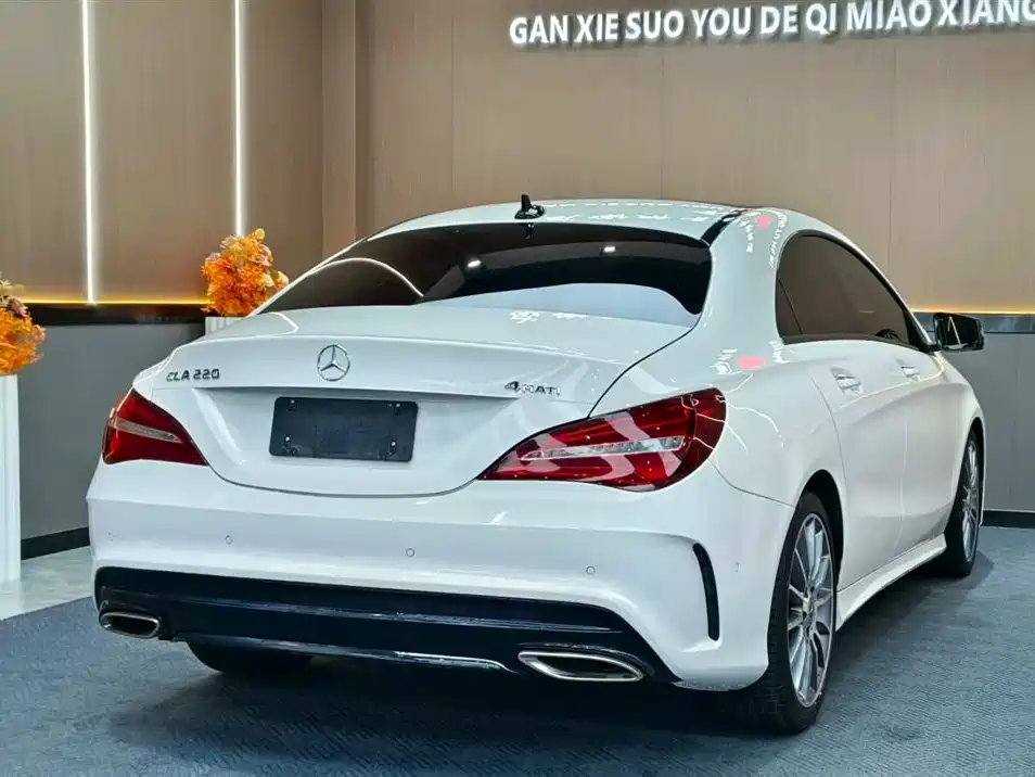 Mercedes-Benz CLA (Import) 2015 CLA 220 4MATIC фото 9