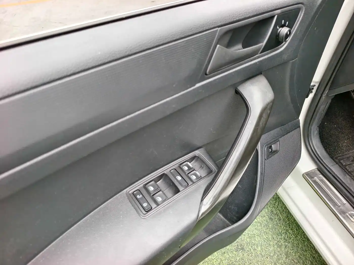 Volkswagen Santana 2018 1.5L Manual Trend Edition фото 9