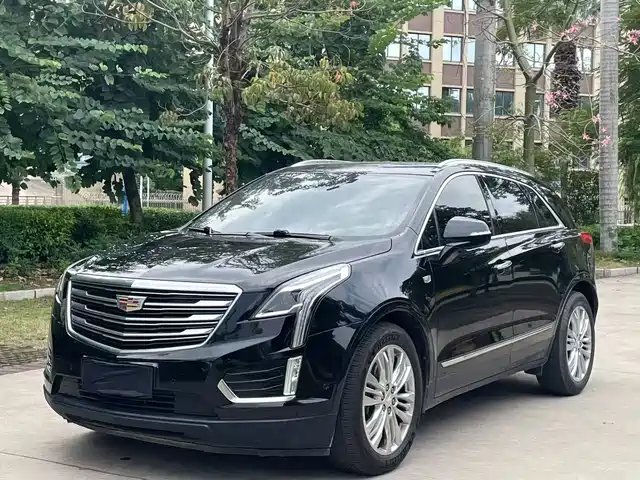 CADILLAC XT5