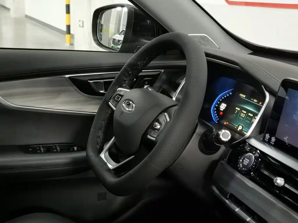 Фото 22 - Chery Tiggo 8
