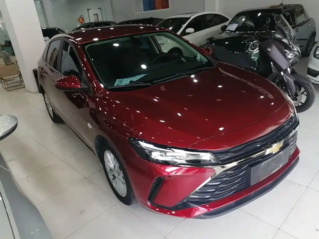 CHEVROLET CRUZE