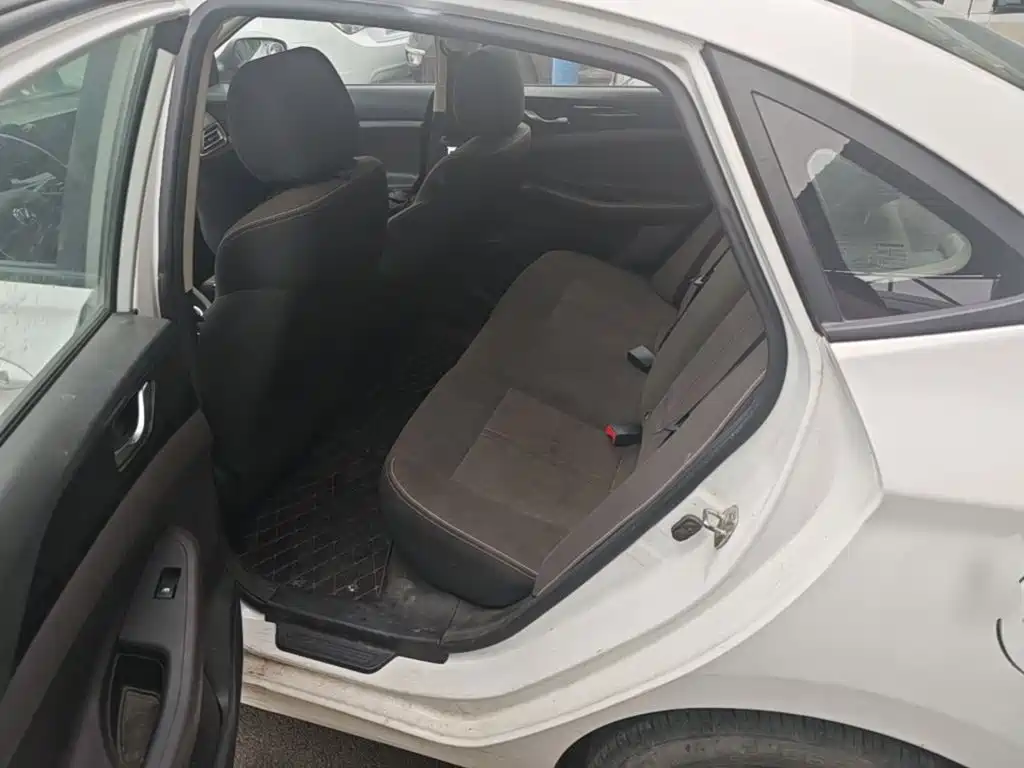 Changan Eado DT 2019 2019 1.6L Manual Relax China VI