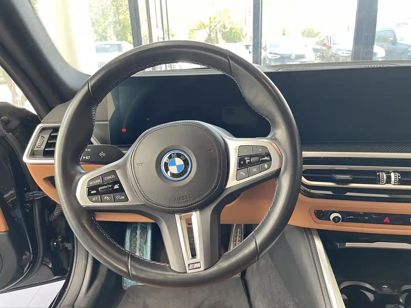 BMW I4