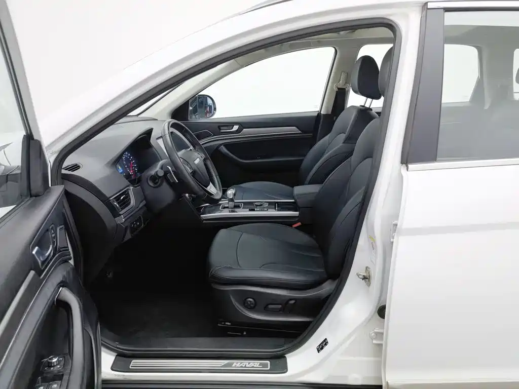 Photo 10 - Haval H6