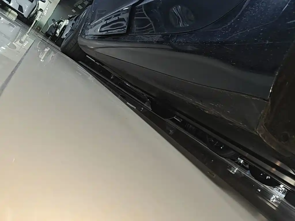 Tesla Model 3 2026 2025 Model Year Facelift Rear-Wheel Drive