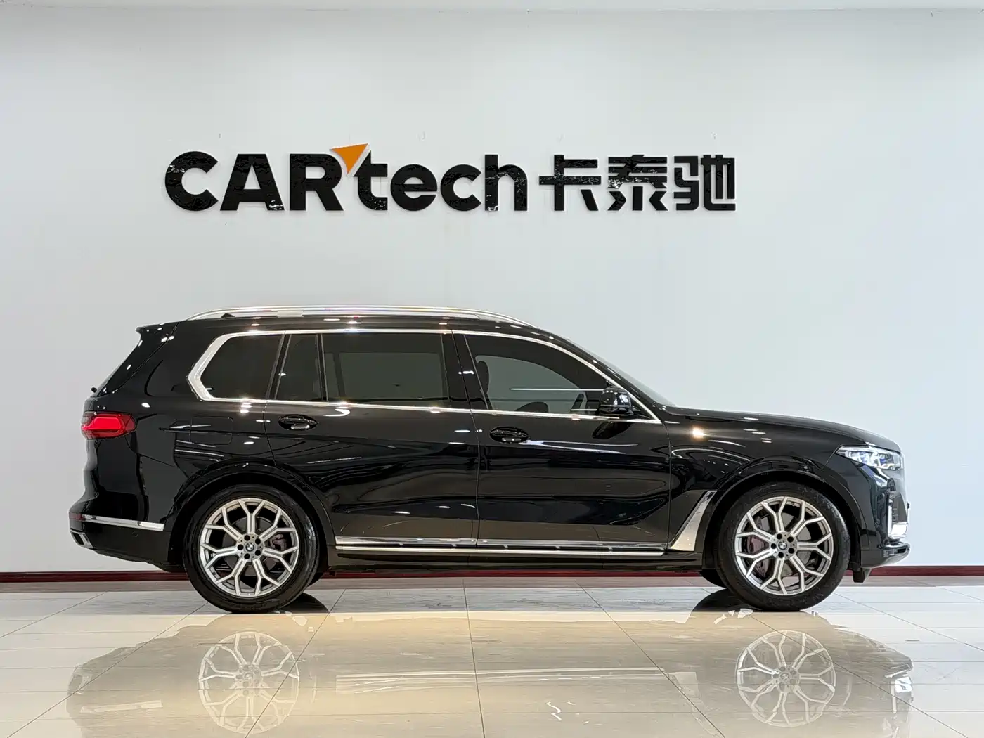BMW X7 2021 xDrive40i Premium Luxury Package фото 4