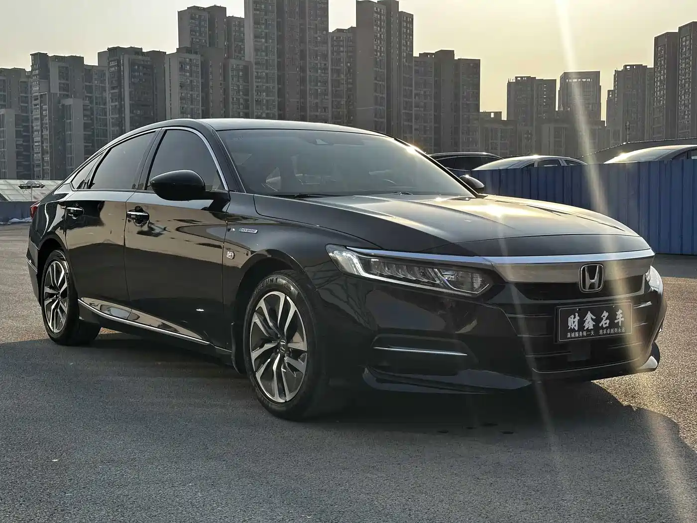 Фото 3 - Honda Accord