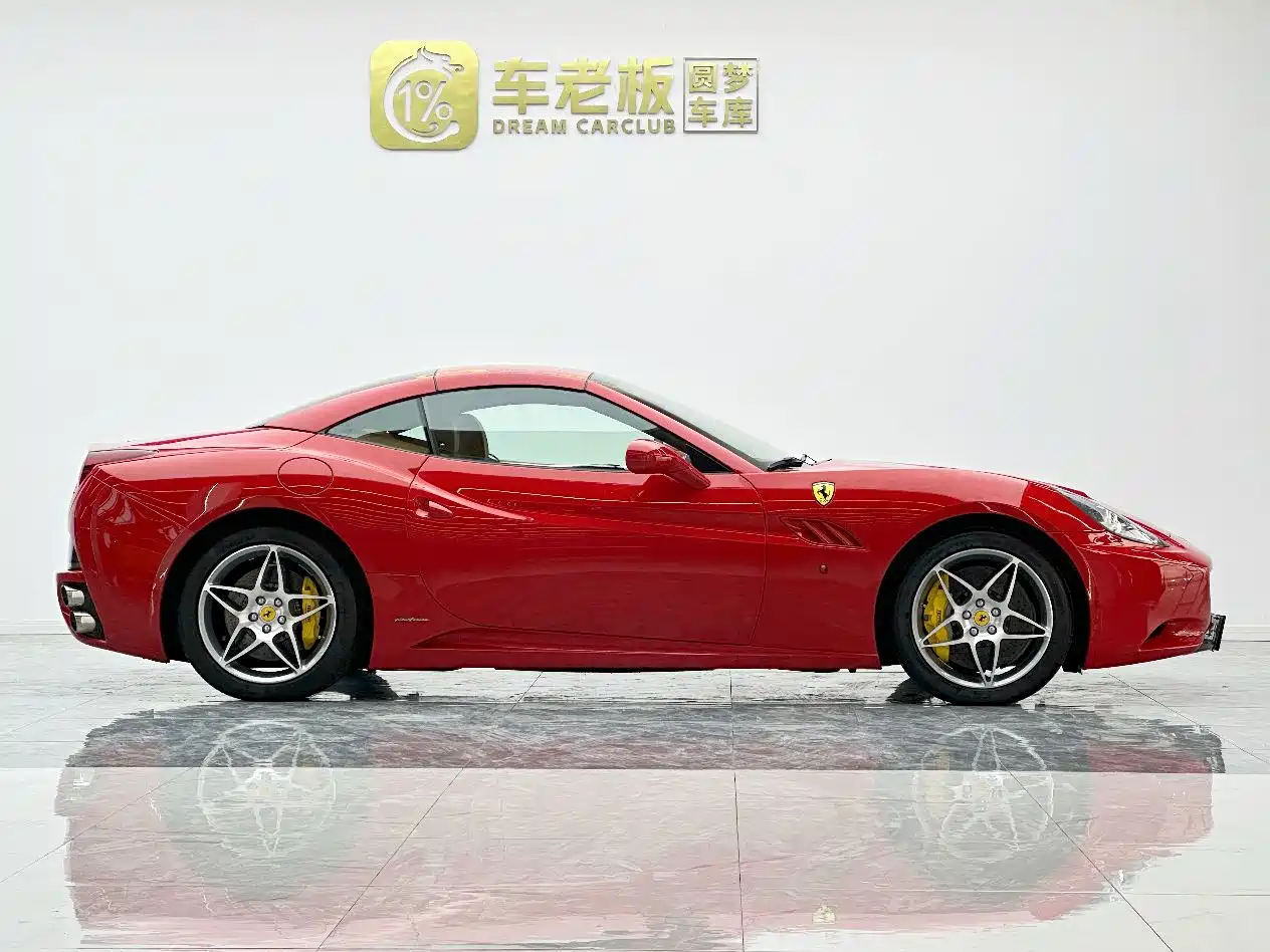 Ferrari California T 2012 2012 4.3L Standard