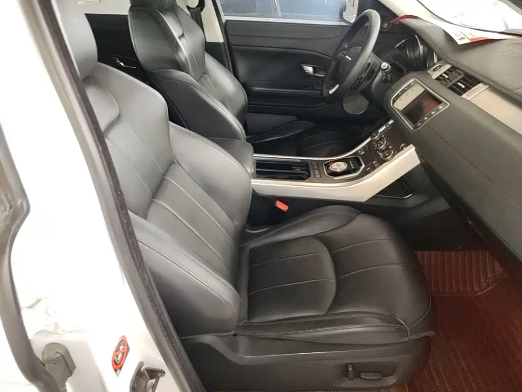 Фото 25 - Land Rover Range Rover Evoque
