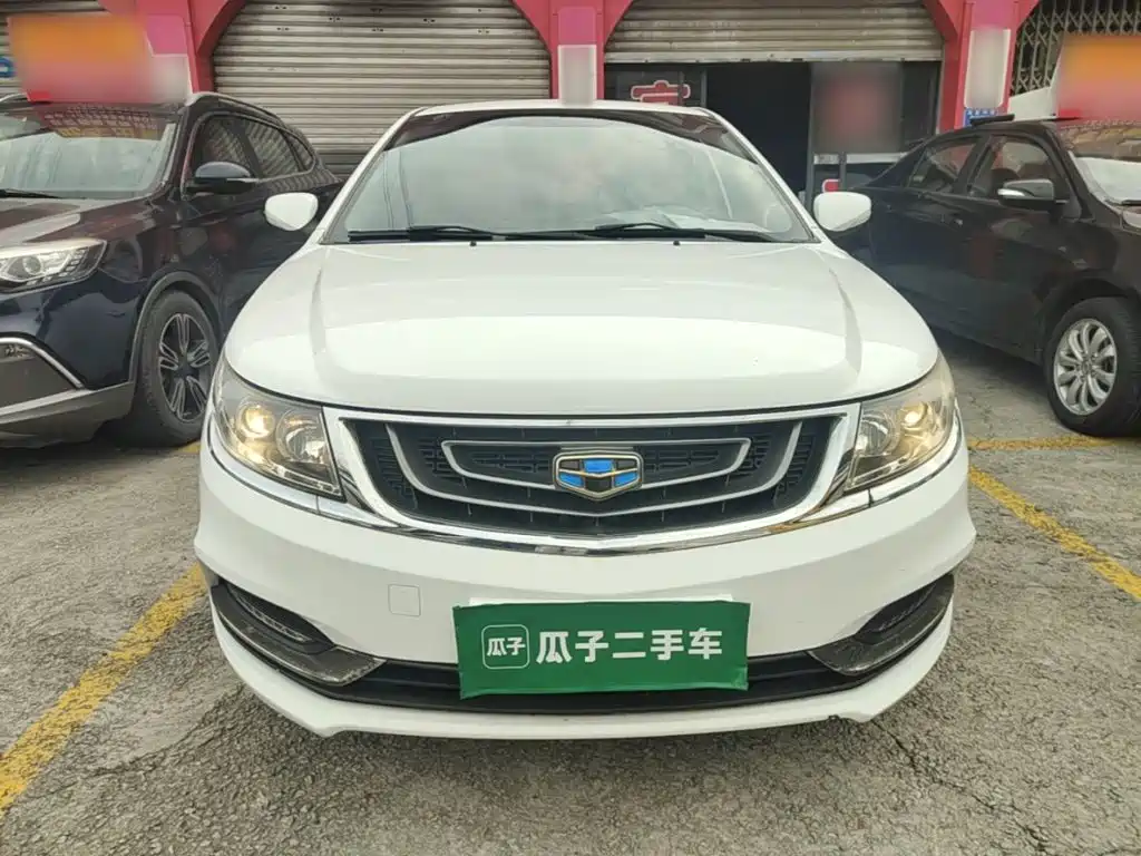 Фото 3 - Geely Vision