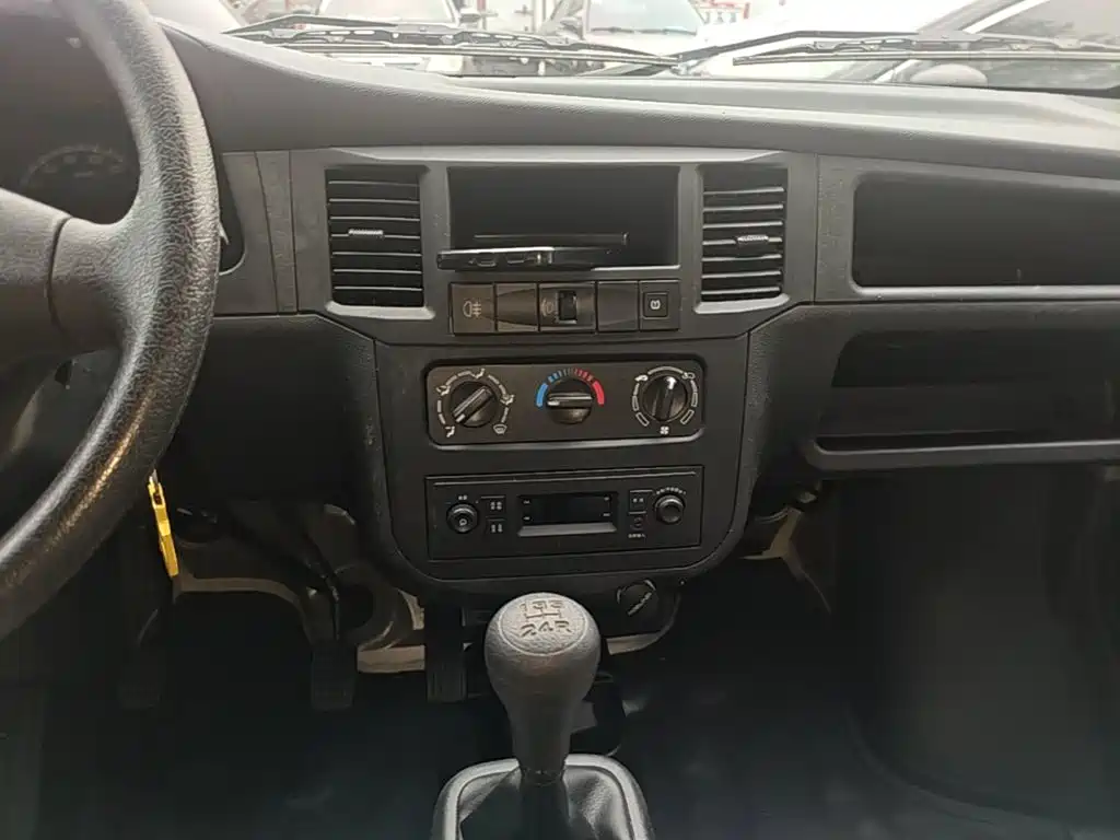 Photo 13 - Wuling Motors Wuling Zhiguang