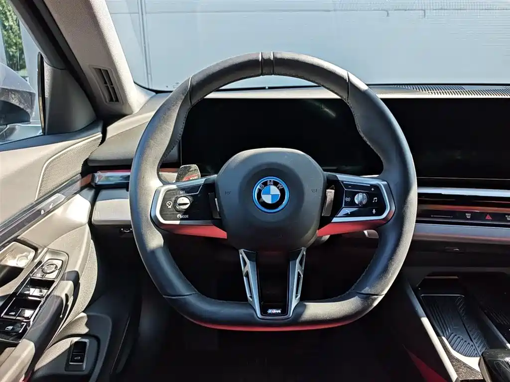 BMW i5 2026 2025 eDrive 35L M Sport Package