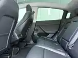 Фото 10 - Tesla Model Y